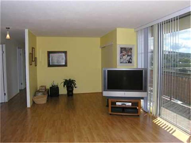 2754 Kuilei Street  Unit 704