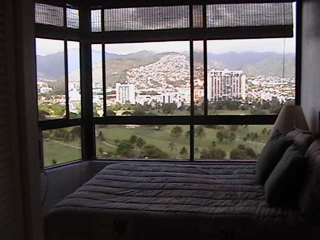 320 Liliuokalani Avenue  Unit 1905