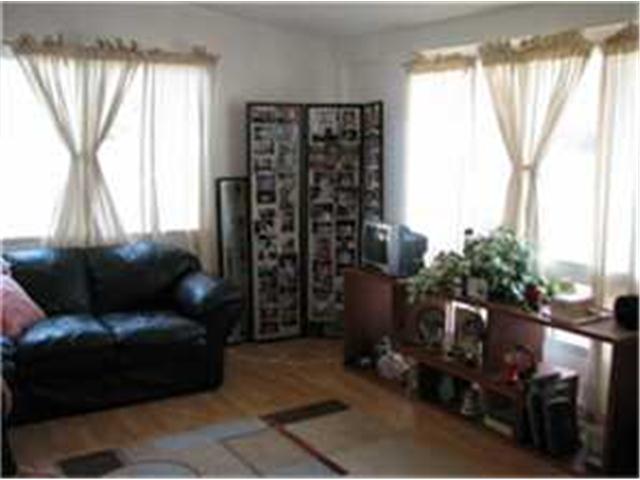 911022 Keele Place