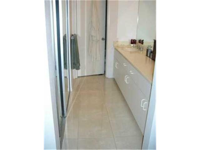 911121 Laaulu Street  Unit 10/B