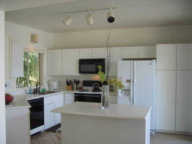 911145 Laaulu Street  Unit 12/E