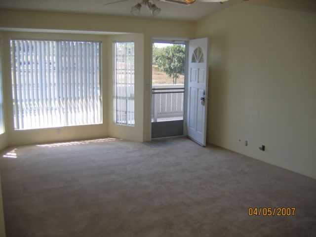 594 Mananai Place  Unit 21/W