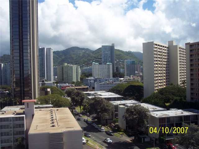 1560 Kanunu Street  Unit 1121