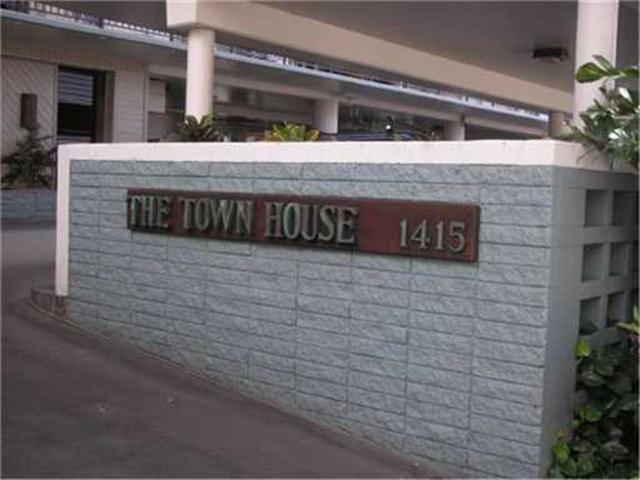 1415 Victoria Street  Unit 211