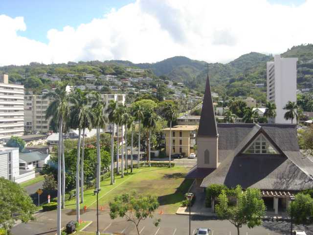 1617 Keeaumoku Street  Unit 703