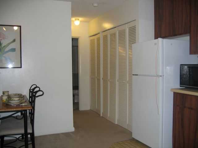 1036 Green Street  Unit 204