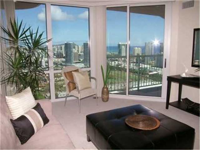 801 S King Street  Unit PH10