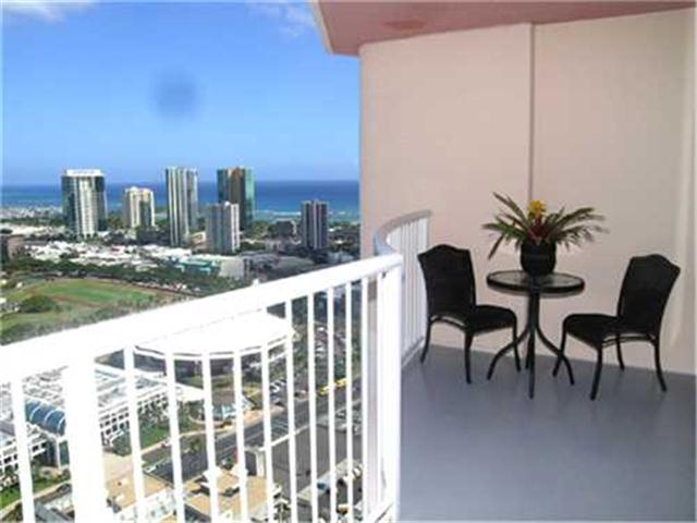 801 S King Street  Unit PH10