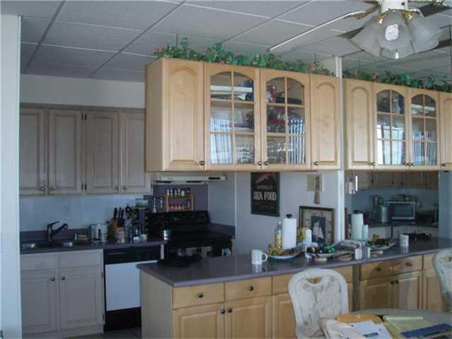2333 Kapiolani Boulevard  Unit PH3517