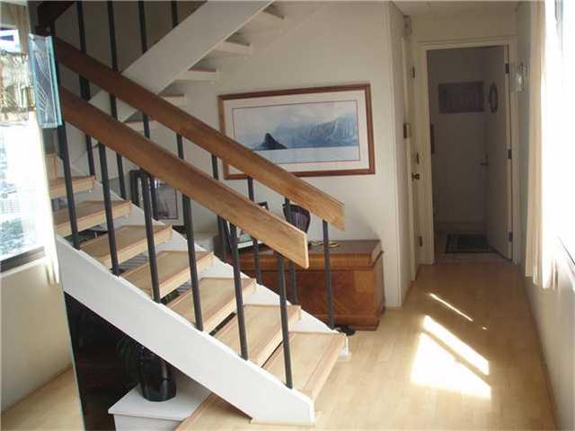 2333 Kapiolani Boulevard  Unit PH3517