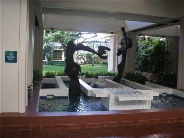 2333 Kapiolani Boulevard  Unit PH3517