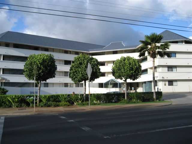 2860 Waialae Avenue  Unit PH/3