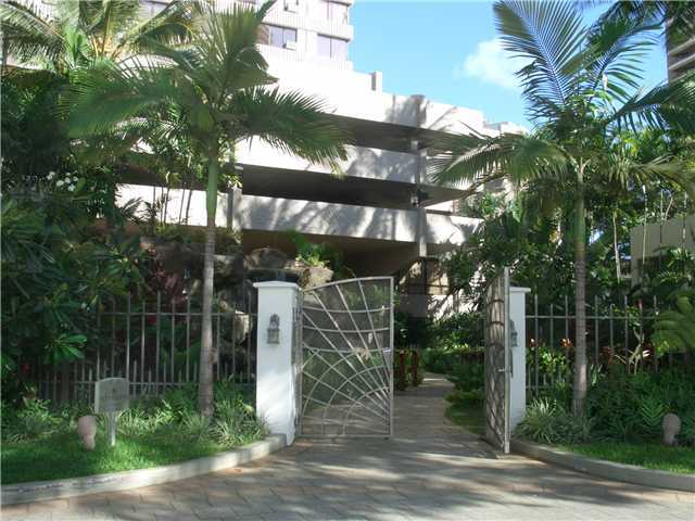 343 Hobron Lane  Unit 2701