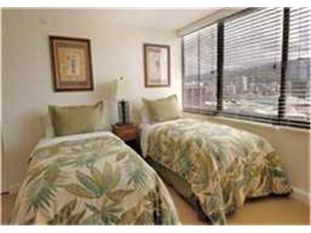 343 Hobron Lane  Unit 2701