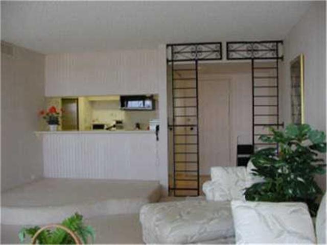 581 Kamoku Street  Unit EWA/3704