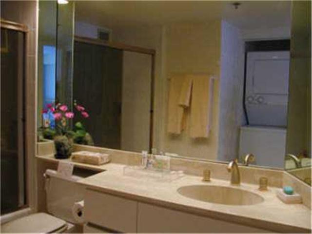 581 Kamoku Street  Unit EWA/3704