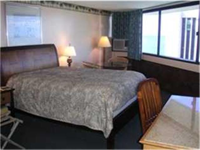 1700 Ala Moana Boulevard Unit 3801 1700 Ala Moana Boulevard Unit 3801