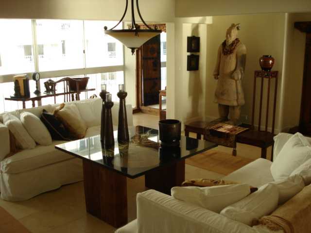155 Paoakalani Avenue  Unit PH2