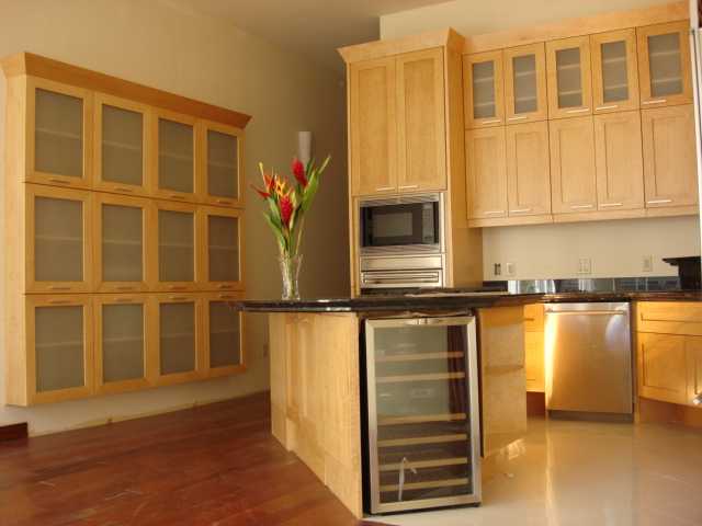 437 Launiu Street  Unit 501