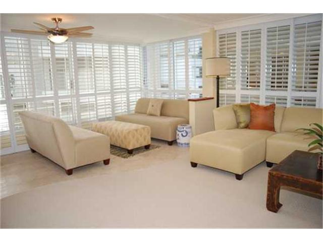 2979 Kalakaua Avenue  Unit 804