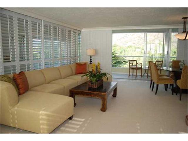2979 Kalakaua Avenue  Unit 804