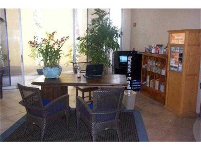 444 Kanekapolei Street  Unit 1008