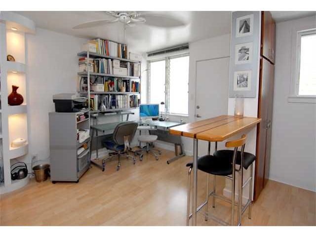 1036 Green Street  Unit 205