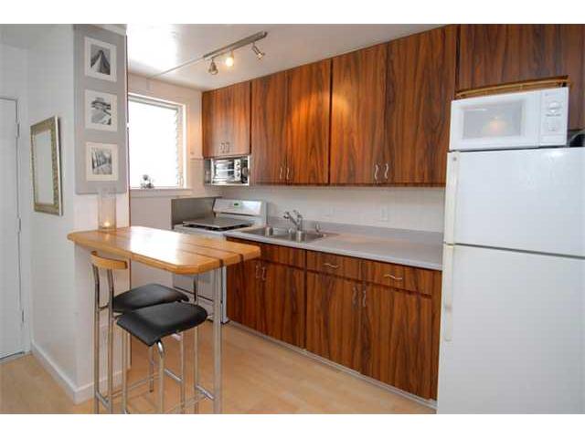 1036 Green Street  Unit 205