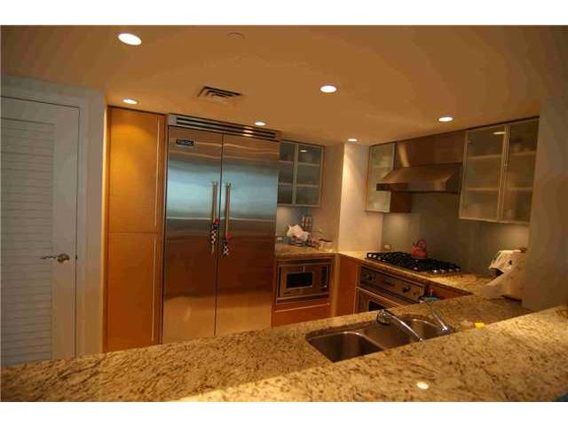 1177 Queen Street  Unit 3501