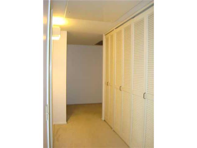 700 Richards Street  Unit 809