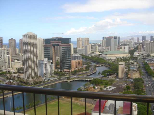 2333 Kapiolani Boulevard  Unit 3517