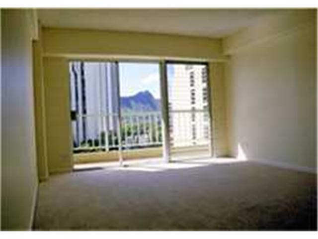 303 Liliuokalani Avenue  Unit 1104