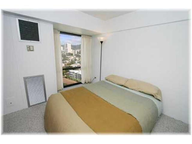 1750 Kalakaua Avenue  Unit 1402