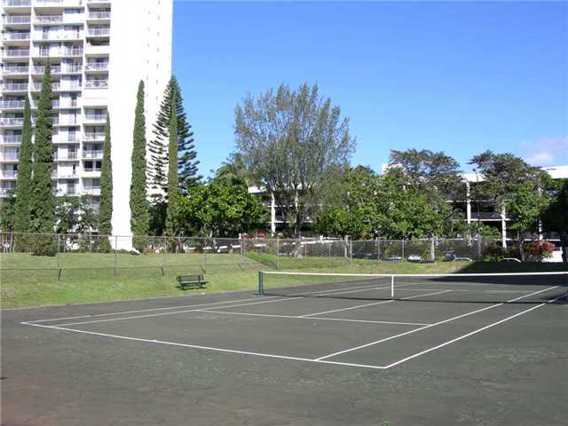 98487 Koauka Loop  Unit B/906