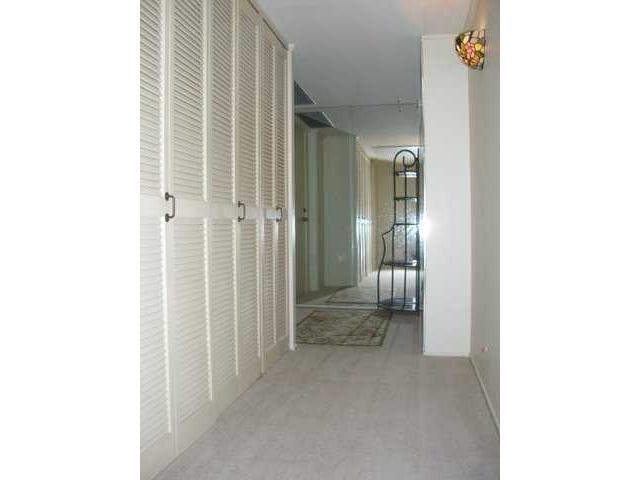 700 Richards Street  Unit 1206