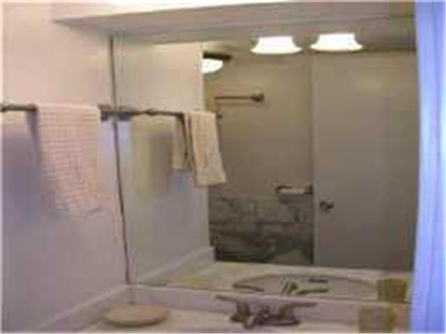 225 Queen Street  Unit 23/E