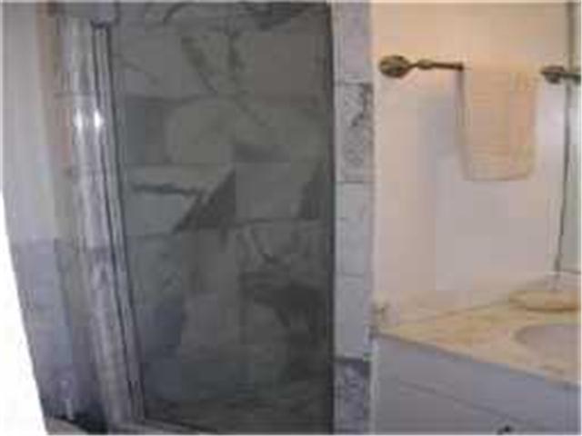 225 Queen Street  Unit 23/E