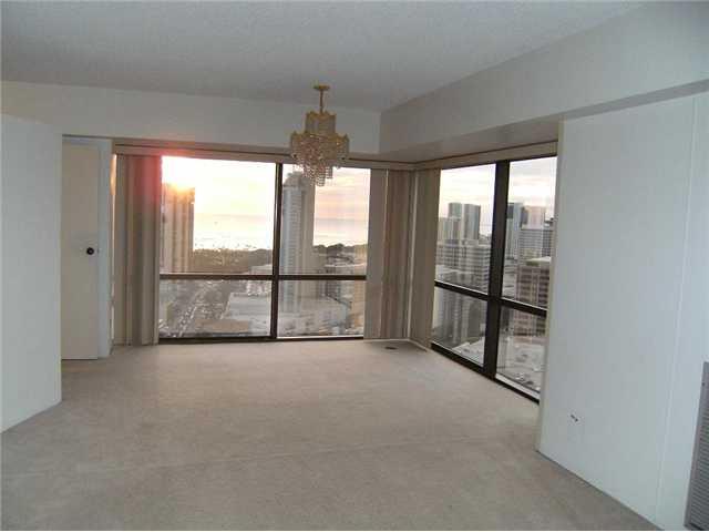 1750 Kalakaua Avenue  Unit 3201