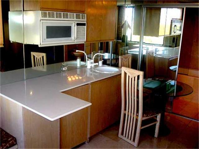 444 Niu Street  Unit 1607
