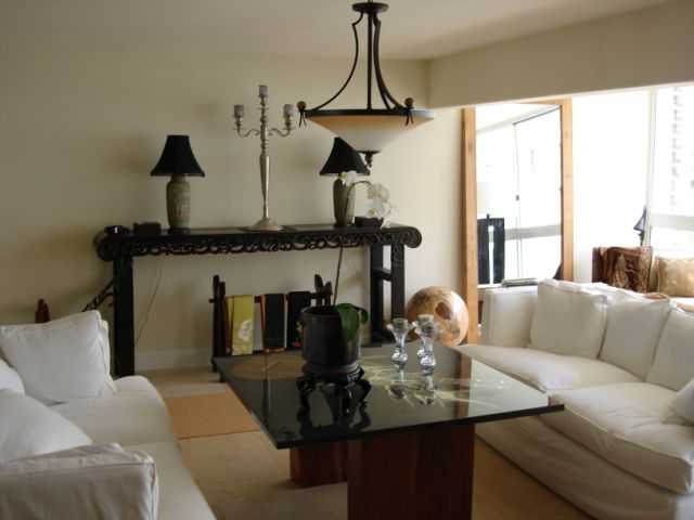 155 Paoakalani Avenue  Unit PH2