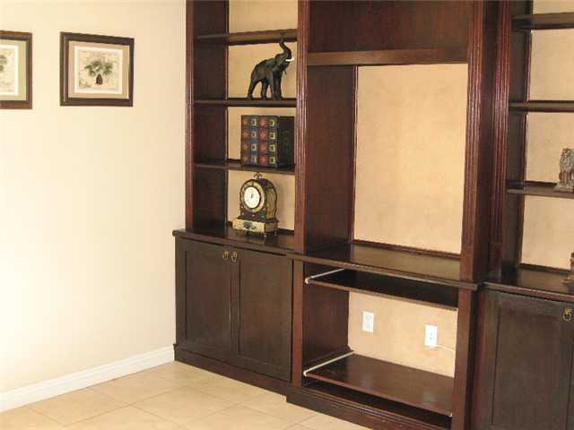 916504 Kapolei Parkway