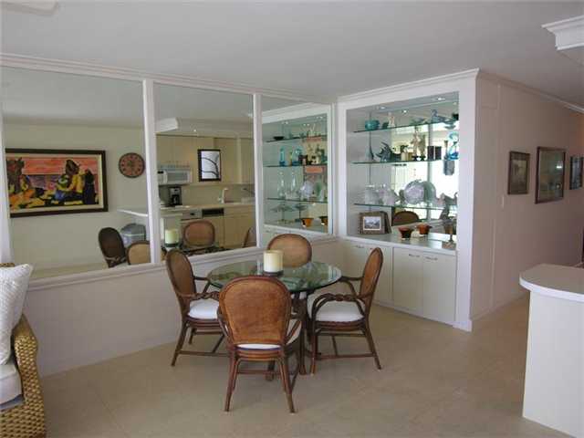 2999 Kalakaua Avenue  Unit 202