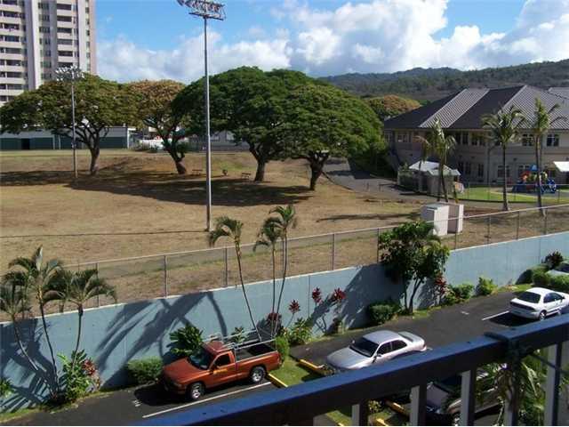 1260 Richard Lane  Unit MAUKA/B406