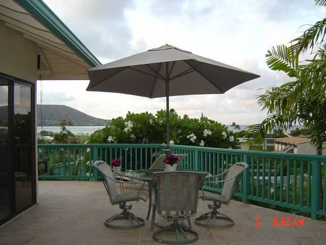 5926 Kalanianaole Highway 5926 Kalanianaole Highway