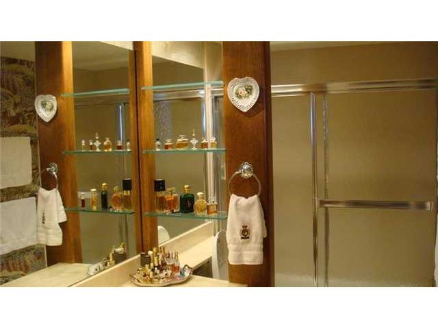 583 Kamoku Street  Unit DH/1707