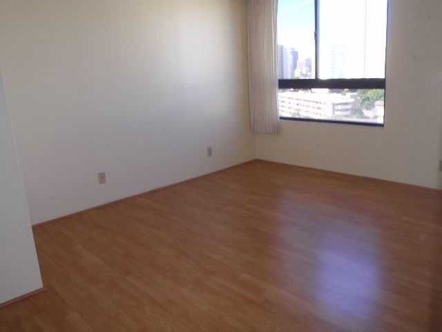 2724 Kahoaloha Lane  Unit 1207