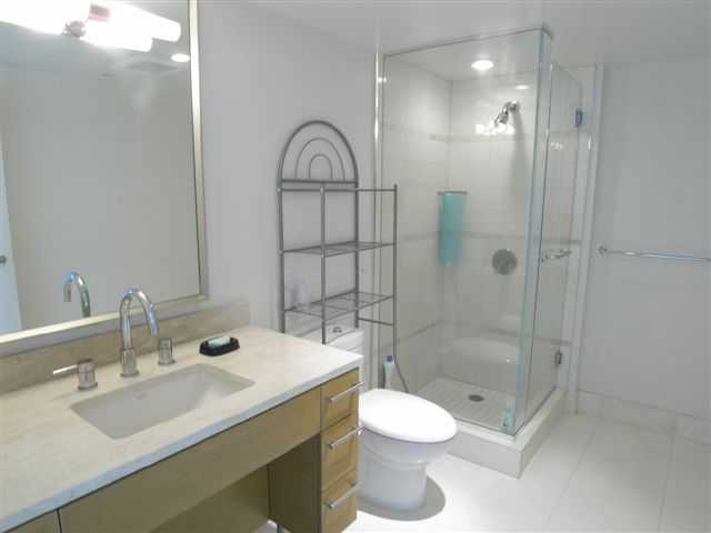 1177 Queen Street  Unit 3501