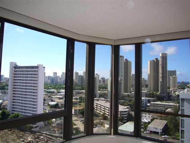 2724 Kahoaloha Lane  Unit 1906