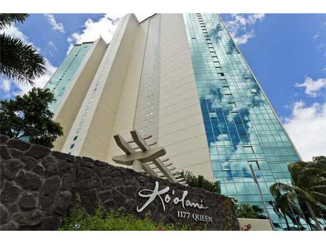 1177 Queen Street  Unit 708
