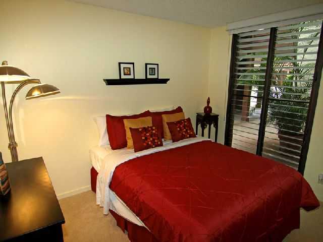 1015 Aoloa Place  Unit 247